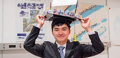 Picture of the News article congratulations Weiwei!